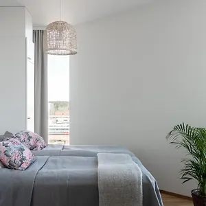Apartament Sleepwell Itaekeskus, Close To Metro, Helsinki