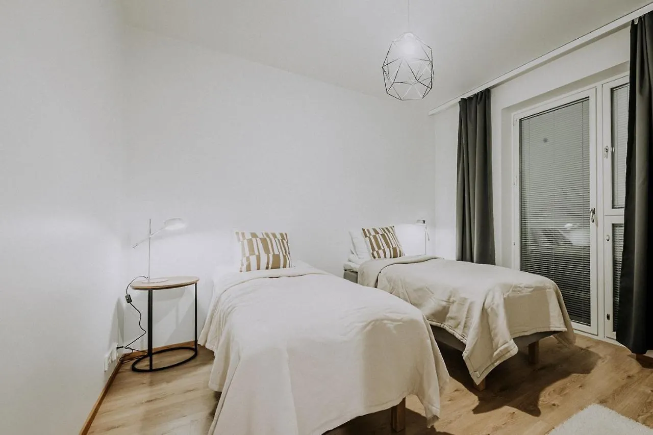 Apartment Apartment, Sleepwell, Tyynimeri With Private Parking And Optional Private Sauna Helsinki